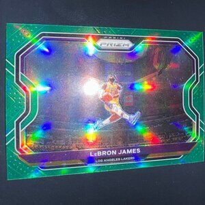LEBRON JAMES - 2020-21 Panini Prizm - Green Prizm Refractor #1 - Kobe Tribute